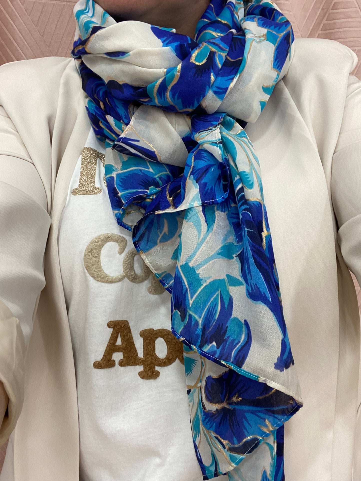 Foulard bleu FLO